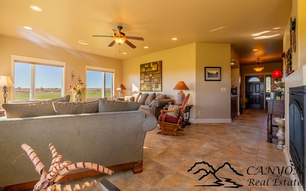 4924 Orchard Bench Rd, Basin, WY 82410 photo 4