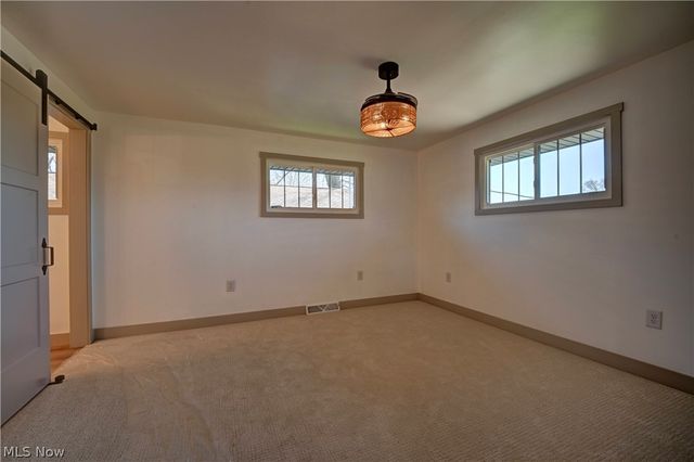 212 High Street, Dover, OH 44622