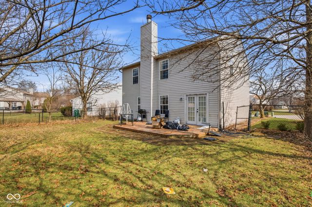 6306 Pickwick Court, Zionsville, IN 46077