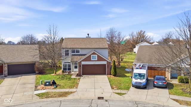 6306 Pickwick Court, Zionsville, IN 46077