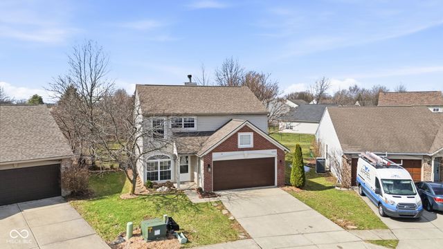 6306 Pickwick Court, Zionsville, IN 46077