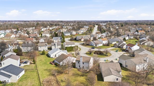 6306 Pickwick Court, Zionsville, IN 46077