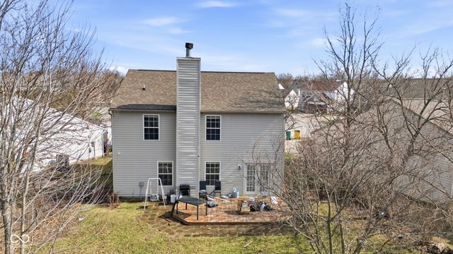 6306 Pickwick Court, Zionsville, IN 46077