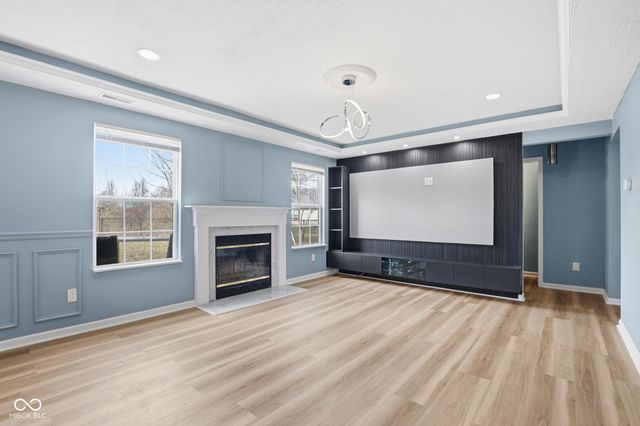 6306 Pickwick Court, Zionsville, IN 46077