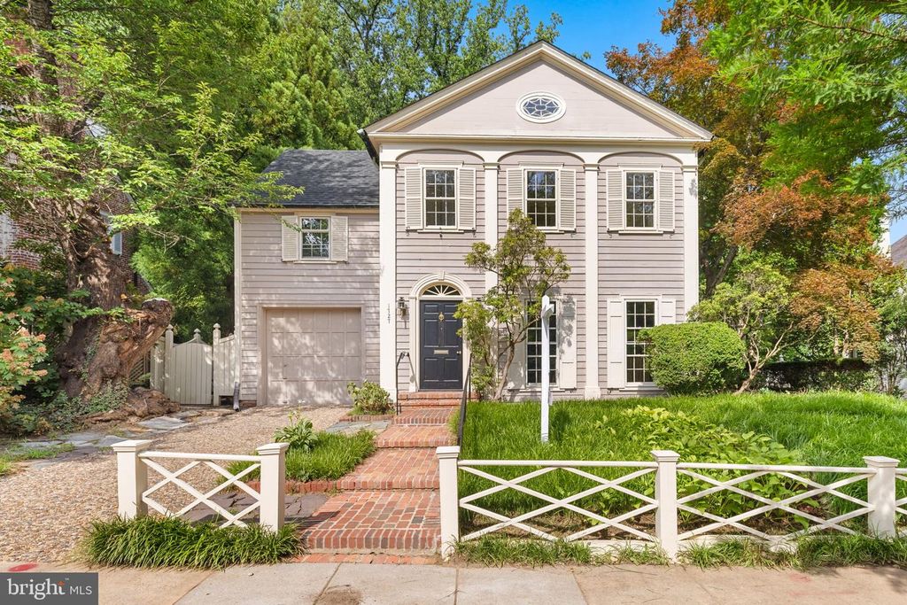 1727 HOBAN RD NW, Washington, DC 20007