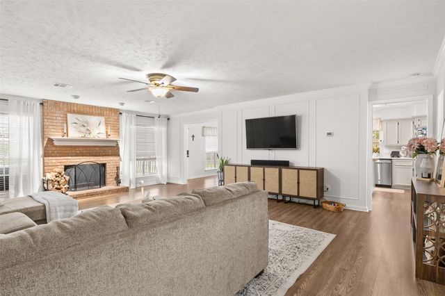 7723 Stonesdale Drive, Houston, TX 77095