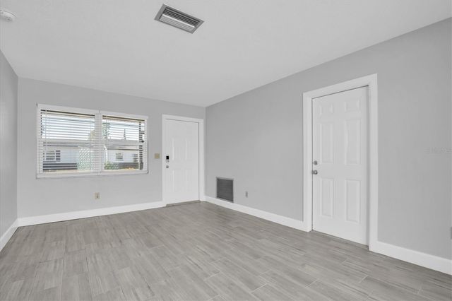 3401 37TH STREET N, St Petersburg, FL 33713