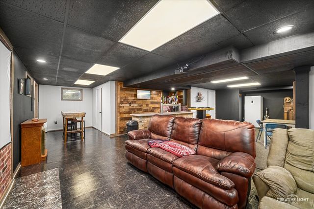 307 Woodworth Street, Yorkville, IL 60560