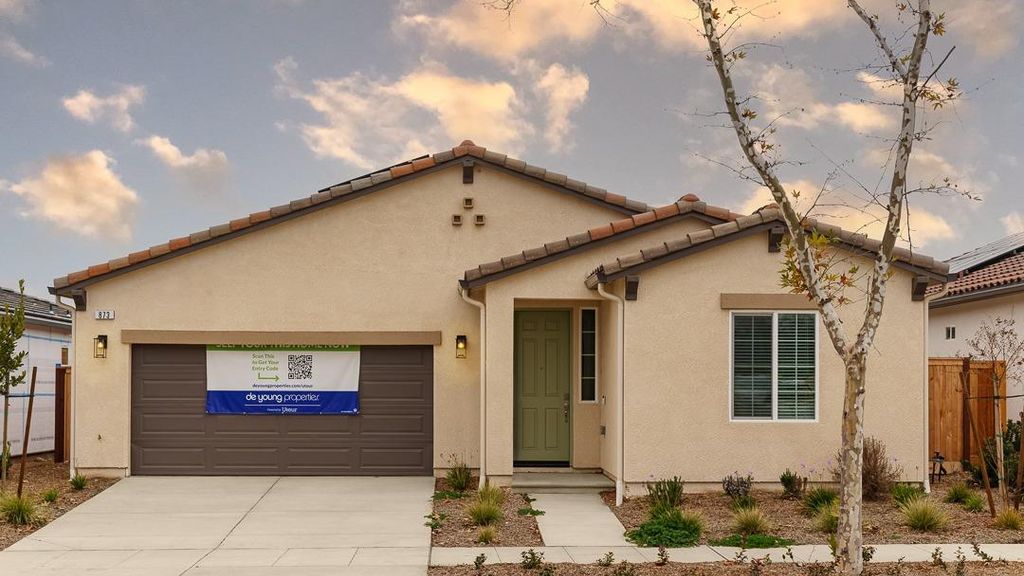 873 Beaver Pond Loop, Madera, CA 93636