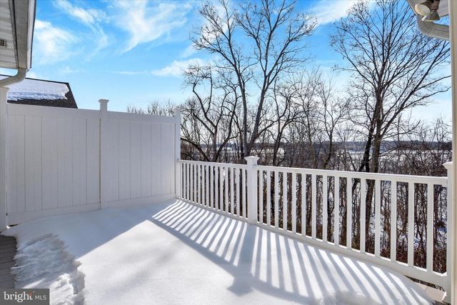 33 CREEK BANK DRIVE, Mechanicsburg, PA 17050