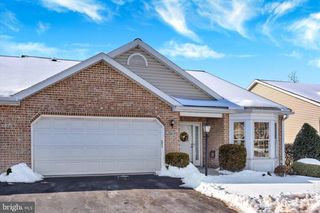 33 CREEK BANK DRIVE, Mechanicsburg, PA 17050