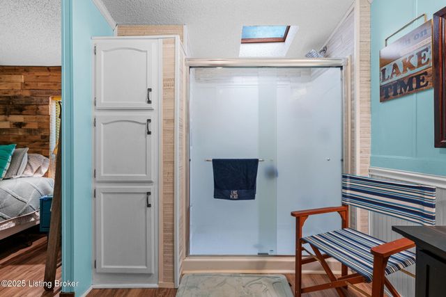 357 Lakeview Ln, Clarkson, KY 42726