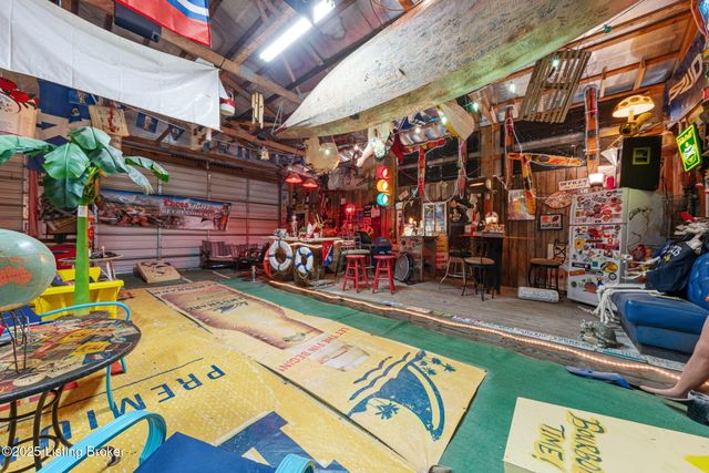 357 Lakeview Ln, Clarkson, KY 42726