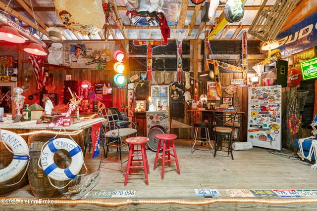 357 Lakeview Ln, Clarkson, KY 42726