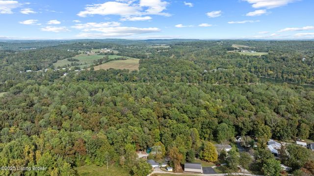 357 Lakeview Ln, Clarkson, KY 42726