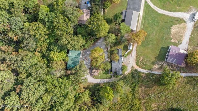 357 Lakeview Ln, Clarkson, KY 42726