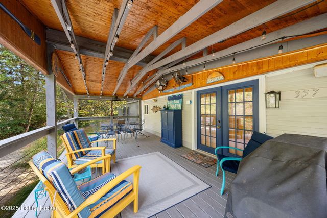 357 Lakeview Ln, Clarkson, KY 42726