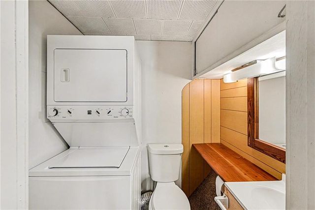 4408 S Lane Street, Olathe, KS 66061