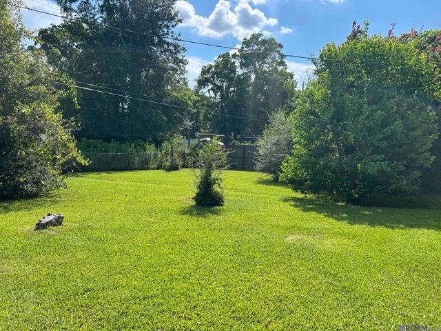 6010 Groom Rd, Baker, LA 70714
