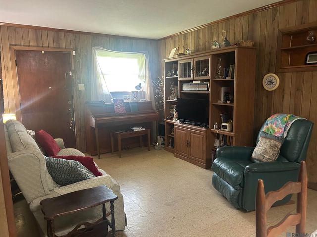 6010 Groom Rd, Baker, LA 70714