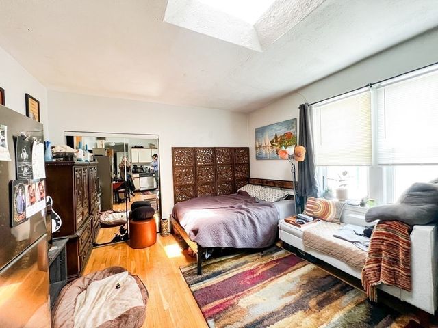 1427 Commonwealth Ave 504, Boston, MA 02135