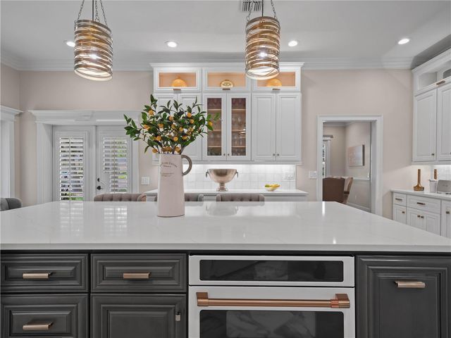 6556 CRESCENT LAKE DRIVE, Lakeland, FL 33813
