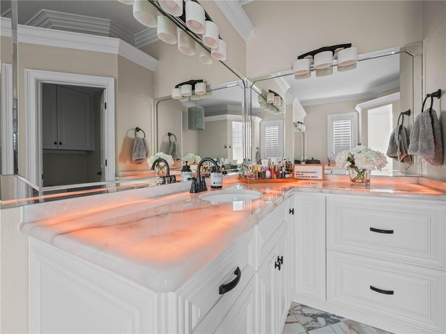 6556 CRESCENT LAKE DRIVE, Lakeland, FL 33813