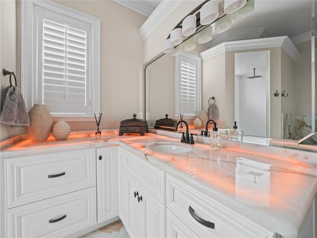 6556 CRESCENT LAKE DRIVE, Lakeland, FL 33813