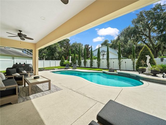 6556 CRESCENT LAKE DRIVE, Lakeland, FL 33813