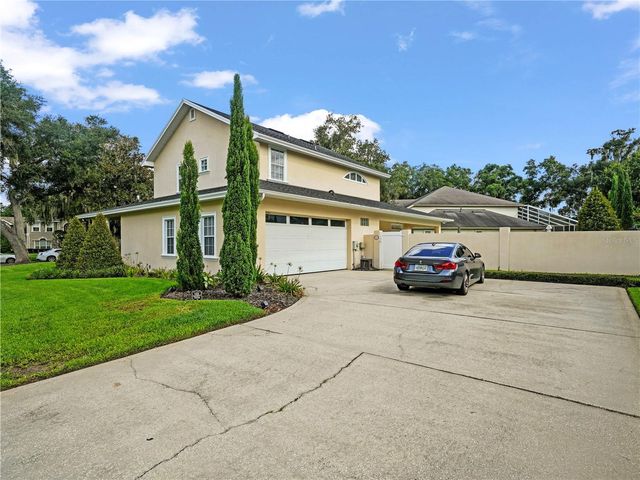 6556 CRESCENT LAKE DRIVE, Lakeland, FL 33813