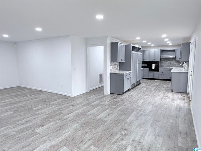 50 BRIARCLIFF POINT, Rainbow City, AL 35906