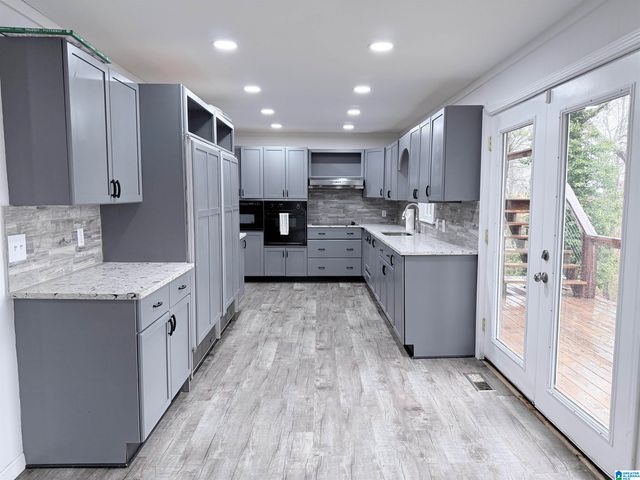 50 BRIARCLIFF POINT, Rainbow City, AL 35906