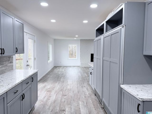 50 BRIARCLIFF POINT, Rainbow City, AL 35906