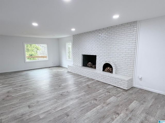 50 BRIARCLIFF POINT, Rainbow City, AL 35906