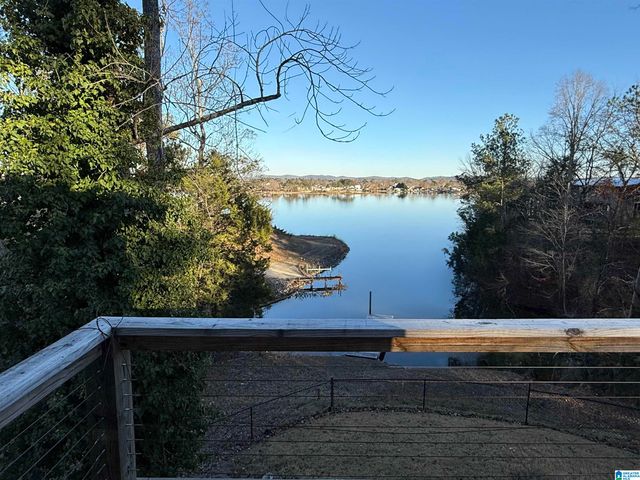 50 BRIARCLIFF POINT, Rainbow City, AL 35906