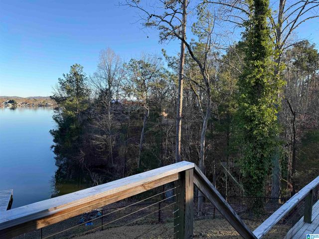 50 BRIARCLIFF POINT, Rainbow City, AL 35906