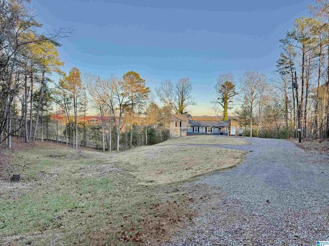 50 BRIARCLIFF POINT, Rainbow City, AL 35906