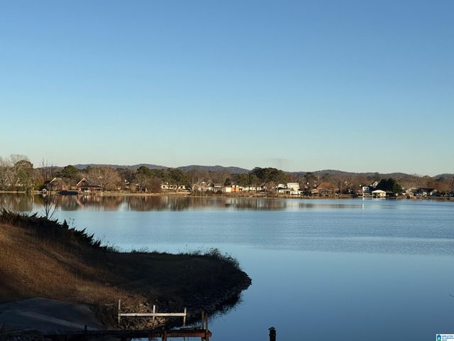 50 BRIARCLIFF POINT, Rainbow City, AL 35906