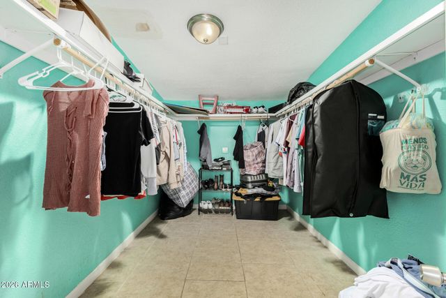 3829 N 81ST Avenue, Phoenix, AZ 85033