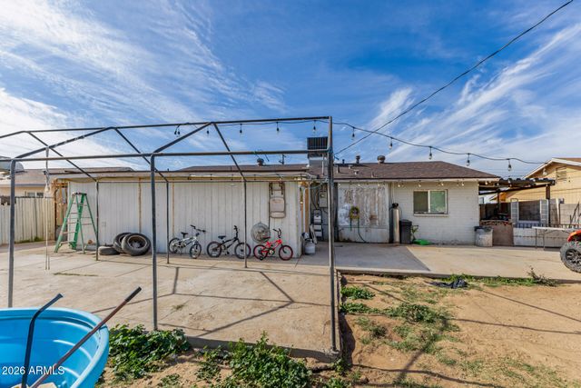 3829 N 81ST Avenue, Phoenix, AZ 85033