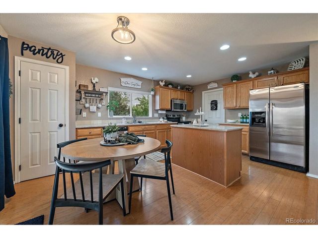 7670 Brown Bear Ct, Littleton, CO 80125