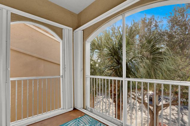 266 Village Boulevard 6303, Tequesta, FL 33469