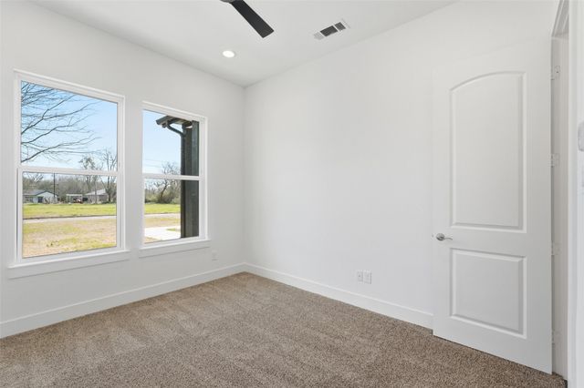 1110 Norris Street, Commerce, TX 75428