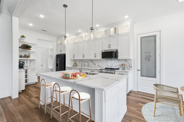 1110 Norris Street, Commerce, TX 75428