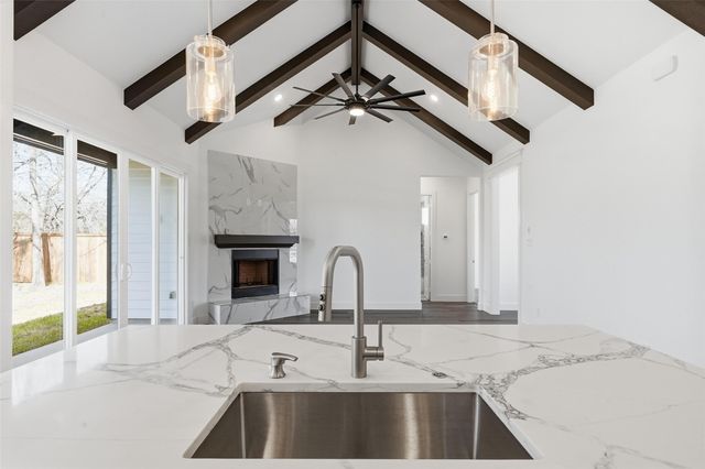 1110 Norris Street, Commerce, TX 75428