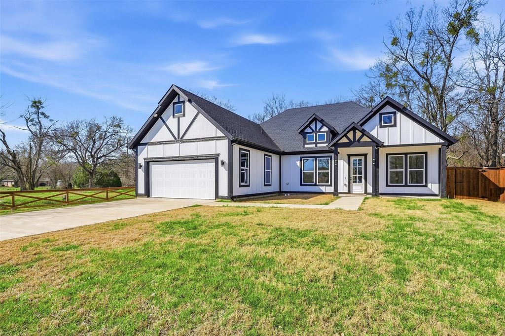 1110 Norris Street, Commerce, TX 75428