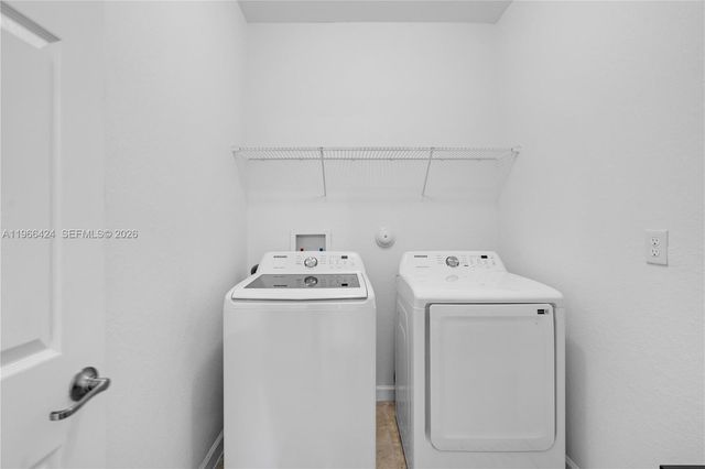 11495 SW 241st St, Homestead, FL 33032