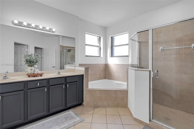 11495 SW 241st St, Homestead, FL 33032