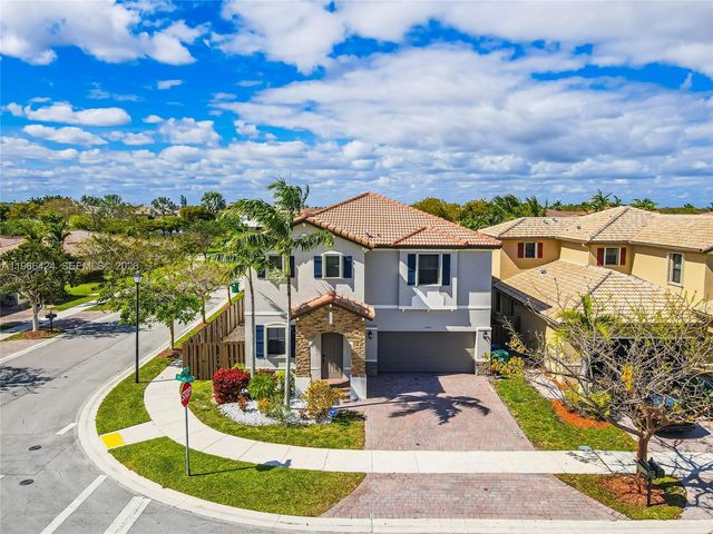 11495 SW 241st St, Homestead, FL 33032