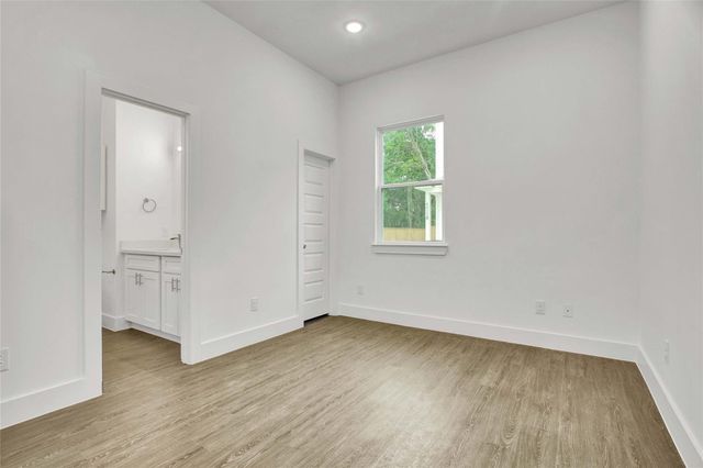 4512 Brinkley Street A, Houston, TX 77051